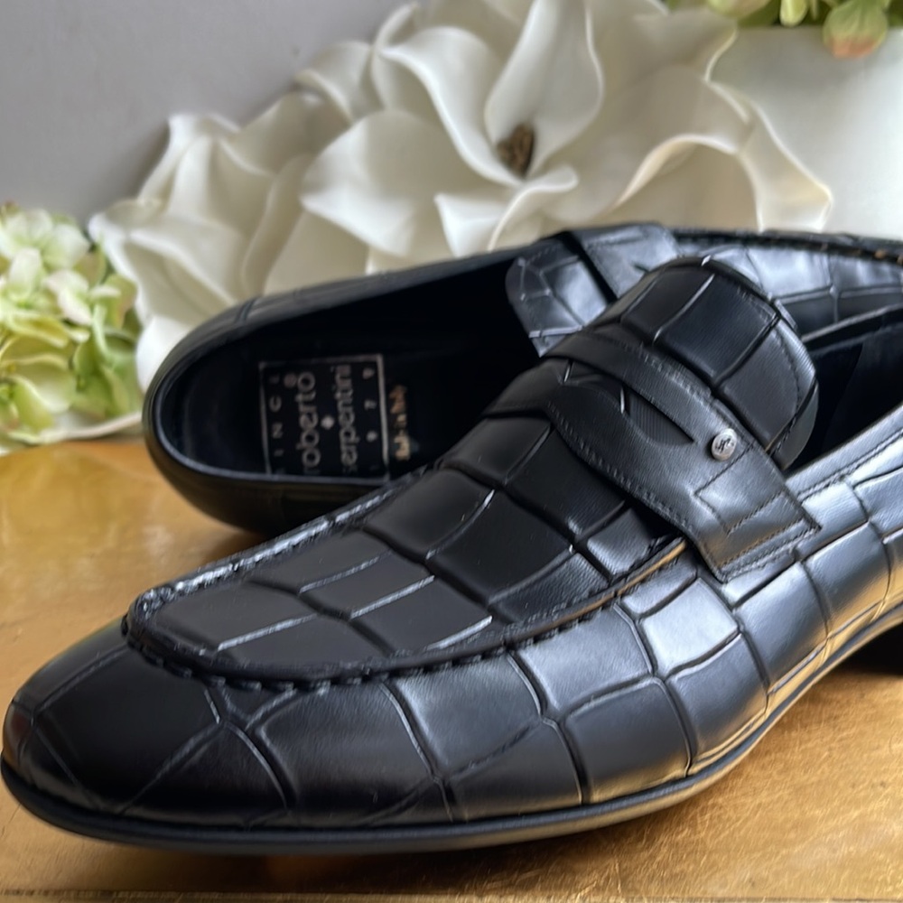 Roberto Serpentini Croc-Embossed Black Leather Loafers | Hardly Worn Once - Picture 8 of 16